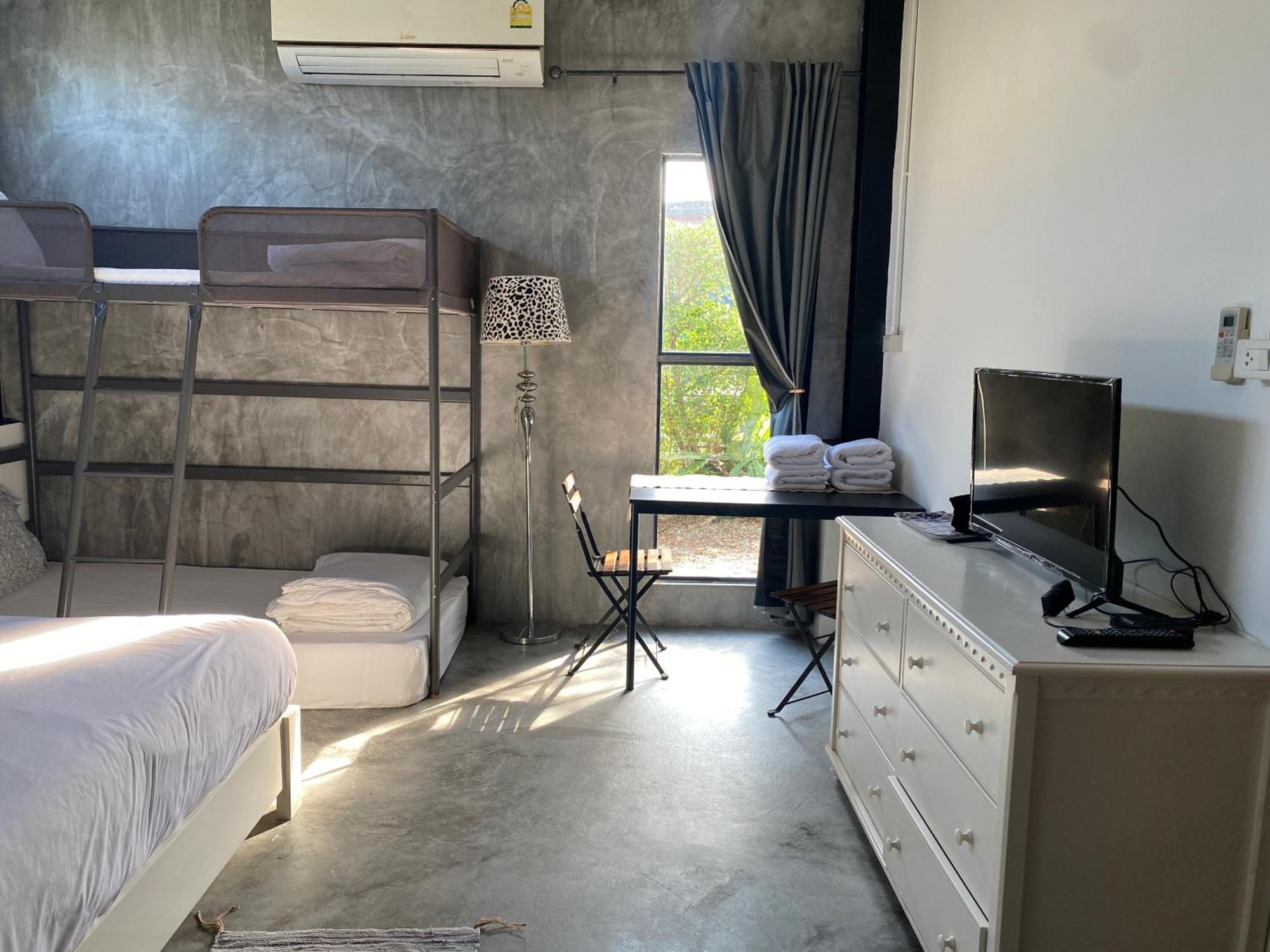 Хостел Nokhook House Транг Экстерьер фото
